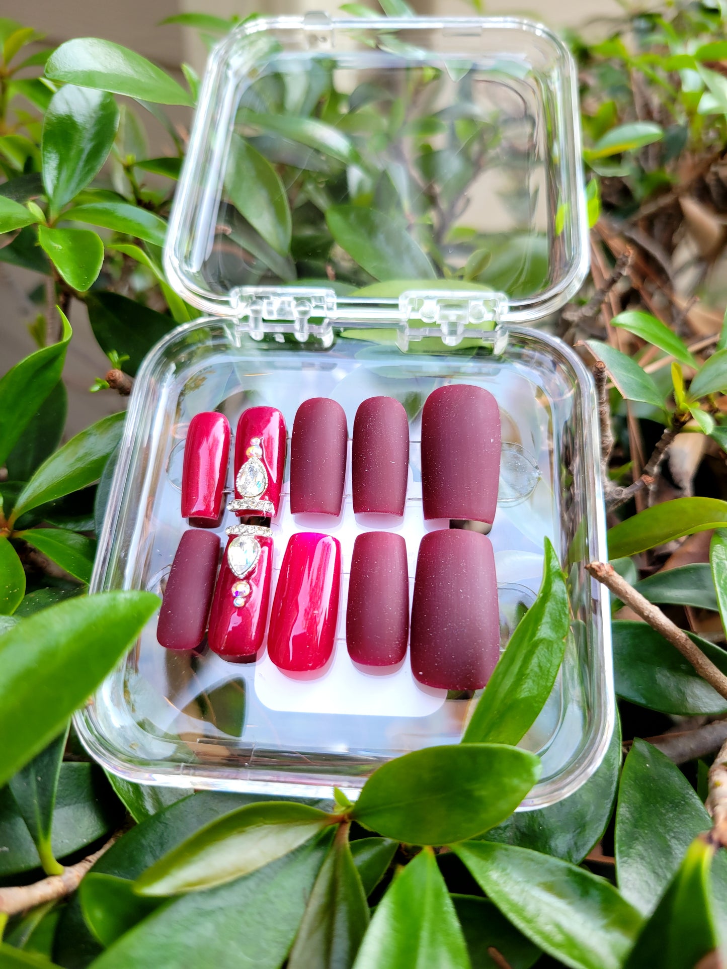 Blood Goddess Dark Red Square Custom Reusable Glue On Medium Square Gel Press On Nail Set