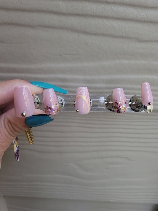 Bubble Gum Pink Glitter Custom Reusable Glue On Gel Short Coffin Nail Set