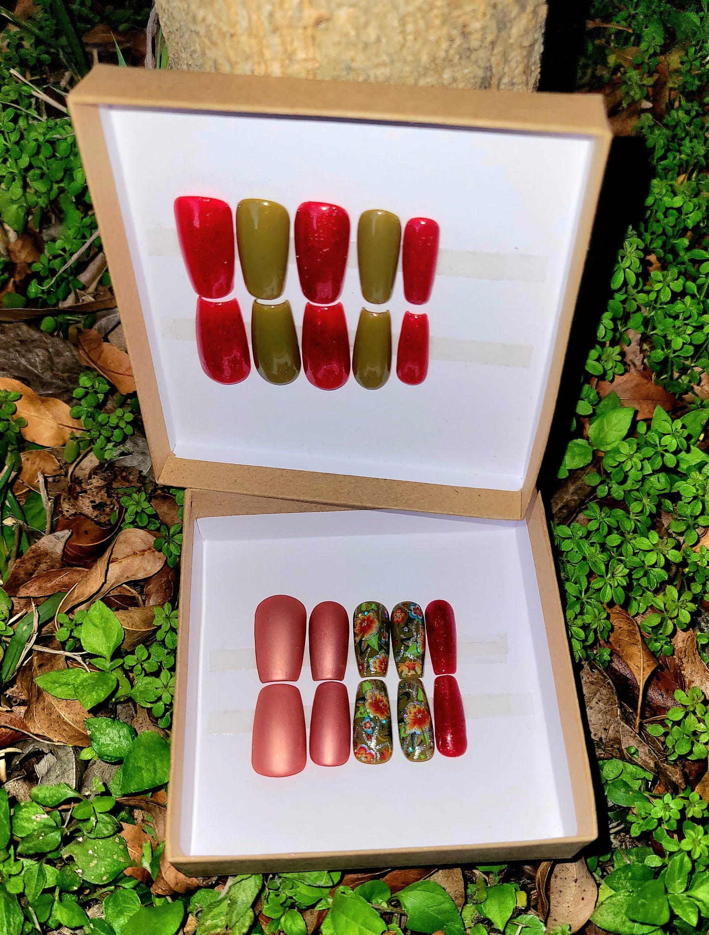 Red and Olive Green Glitter Custom Gel Press On Short Coffin Nail Set